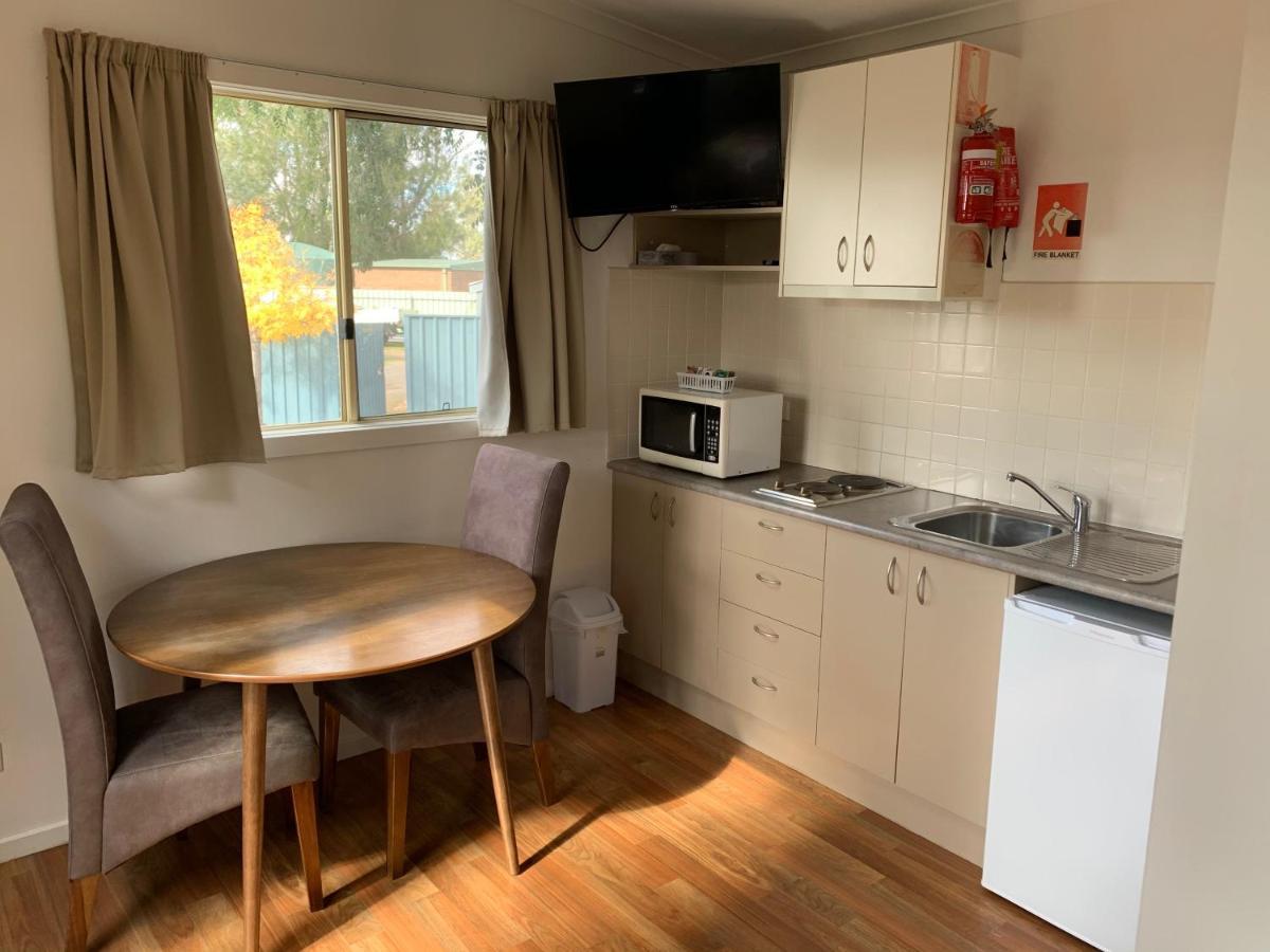 Horsham Riverside Caravan Park Eksteriør billede